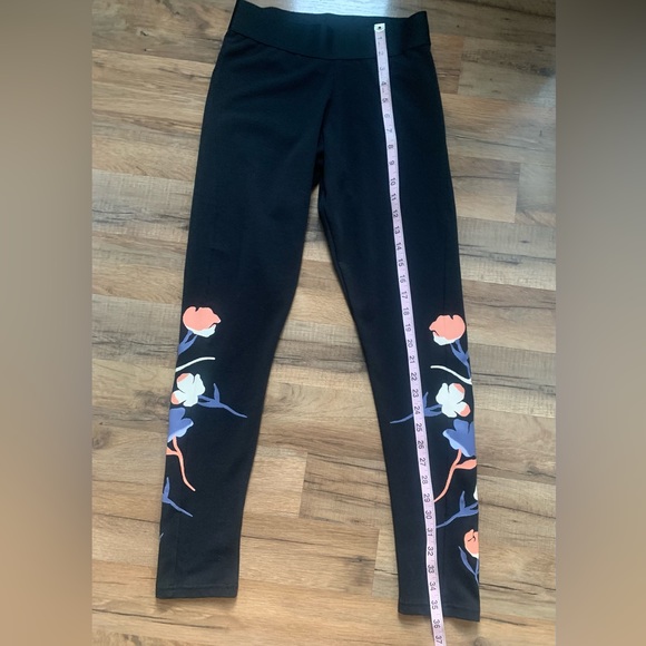 Adidas Floral Theme Leggings exposed elastic waistband Size-S NWOT - Picture 7 of 16